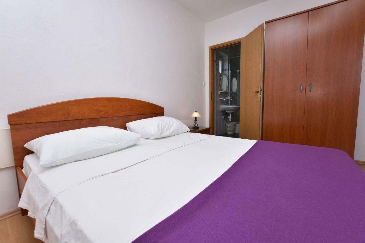 Apartments And Rooms Jakov Primošten Eksteriør bilde