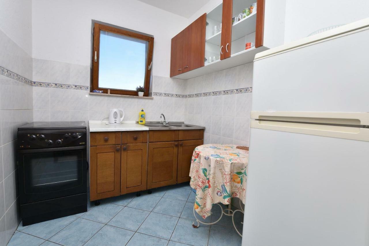 Apartments And Rooms Jakov Primošten Eksteriør bilde